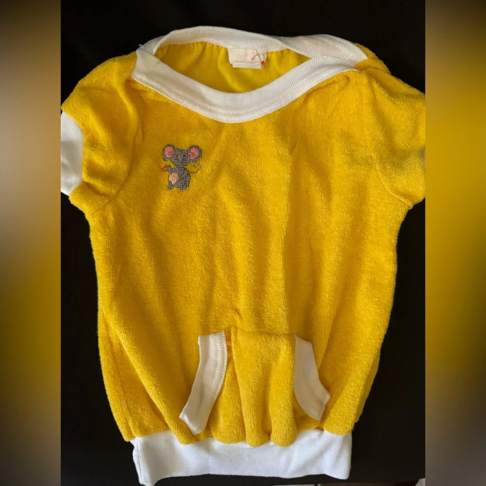 🌷 Vintage Early 80s Yellow Terrycloth Top w/ Trim and Hand Cross Stitched Mouse